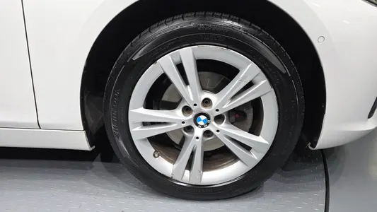 BMW 2 Series Tourer (F45) 2018 5
