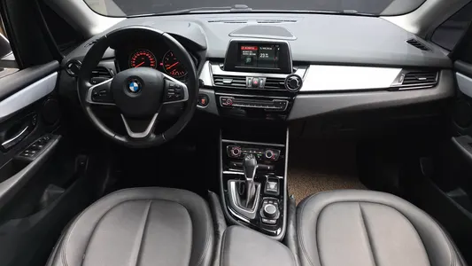 BMW 2 Series Tourer (F45) 2018 7
