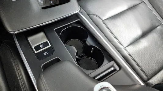Hyundai IG 3.3 2021 24