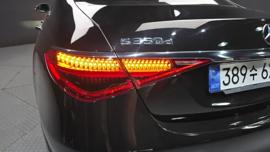 Mercedes-Benz S-Class W223 S350 d 2021 23