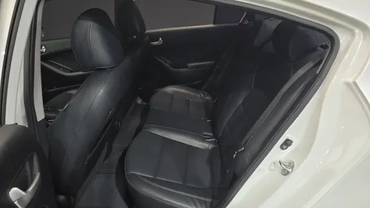Kia K3 2014 12