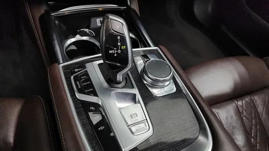 BMW 7 Series (G11) 740d xDrive M 2016 9