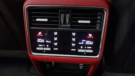 Porsche (PO536) 3.0 2023 18