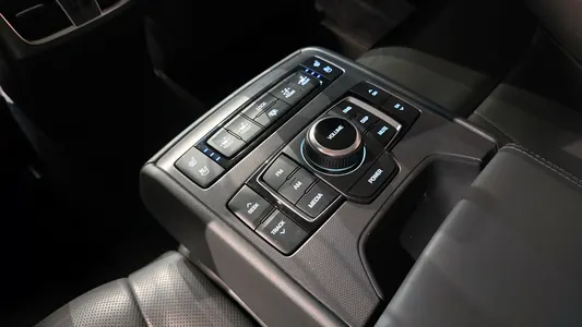 Hyundai DH G330 2014 18