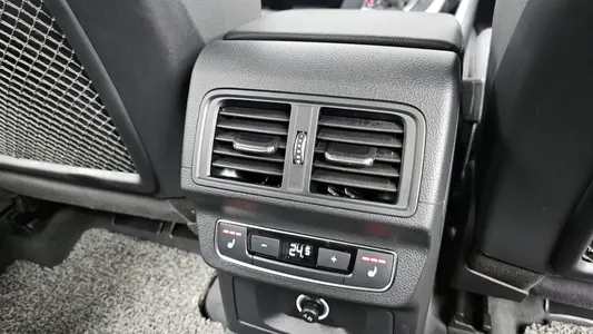 Audi Q5 (FY) 50 TDI 2020 19