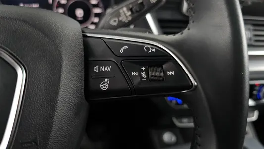 Audi Q5 (FY) 50 TDI 2020 27