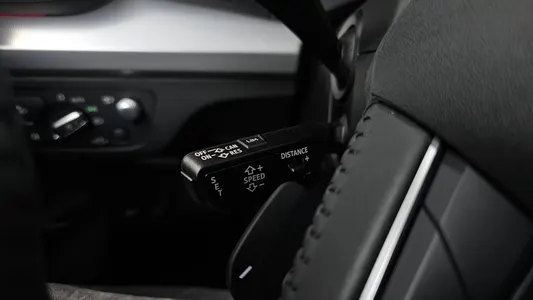 Audi Q5 (FY) 50 TDI 2020 28