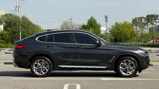 BMW X4 (G02) xDrive20i xLine 2022 12