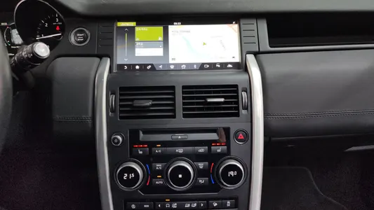 Land Rover 디스커버리 스포츠 2.0 TD4 SE 2017 14
