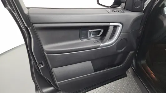 Land Rover 디스커버리 스포츠 2.0 TD4 SE 2017 24
