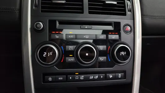 Land Rover 디스커버리 스포츠 2.0 TD4 SE 2017 29