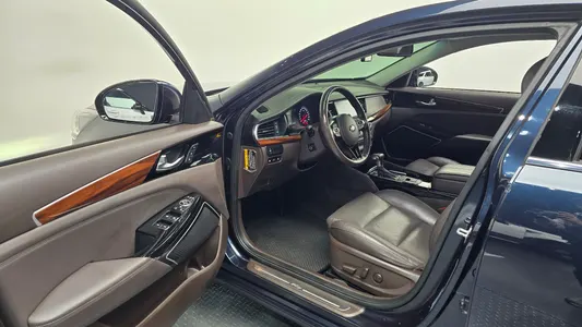 Kia K7 2.4 GDI 2017 11