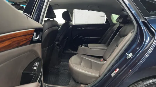 Kia K7 2.4 GDI 2017 12