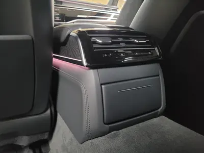 Audi A8 (D5) 55 TFSI LWB 2023 15