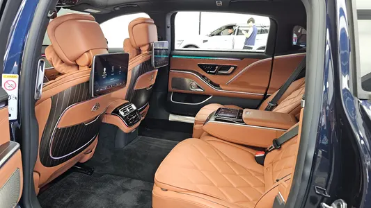 Mercedes-Benz S-Class W223 S680 4MATIC 2022 26