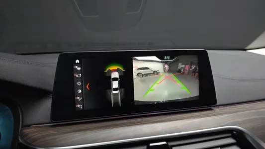 BMW 5 Series (G30) 530i xDrive 2018 15
