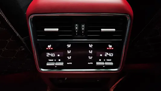 Porsche (PO536) 3.0 2023 19