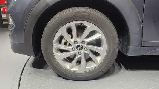 Hyundai Tucson 1.7 2WD 2015 5