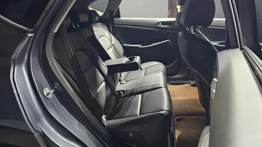 Hyundai Tucson 1.7 2WD 2015 12