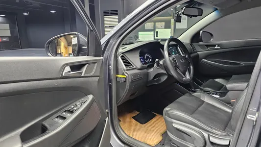 Hyundai Tucson 1.7 2WD 2015 10