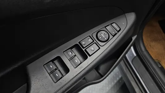 Hyundai Tucson 1.7 2WD 2015 16