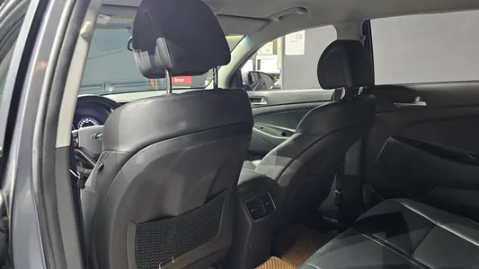 Hyundai Tucson 1.7 2WD 2015 26