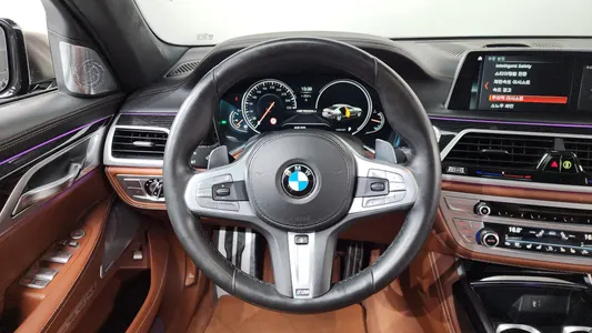 BMW 7 Series (G11) M760Li xDrive 2018 13