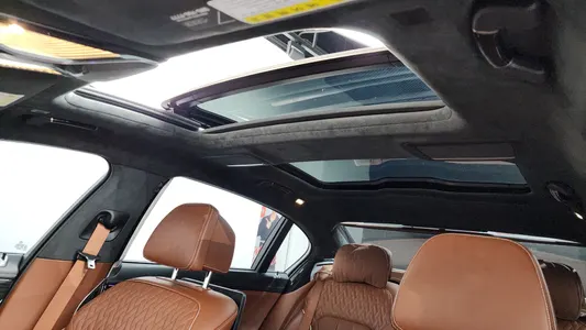 BMW 7 Series (G11) M760Li xDrive 2018 16