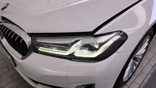 BMW 5 Series (G30) 520i 2022 22
