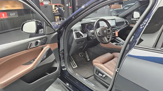 BMW X6 (G06) xDrive40i M 2023 10