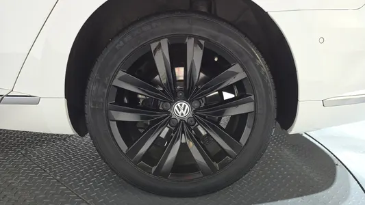 Volkswagen 아테온 2.0 TDI 2019 21