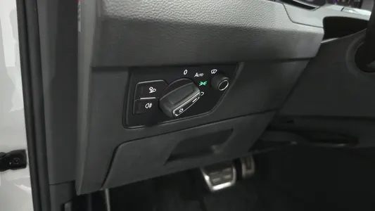 Volkswagen 아테온 2.0 TDI 2019 33