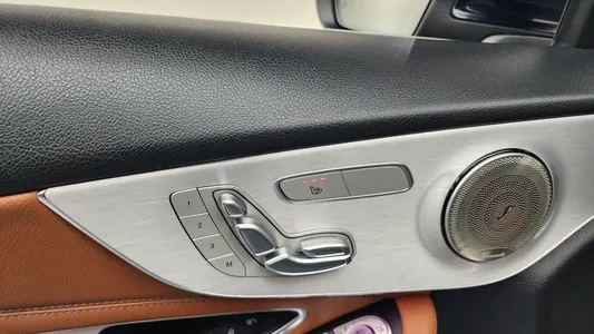 Mercedes-Benz C-Class W205 C220 d 4MATIC 2019 29