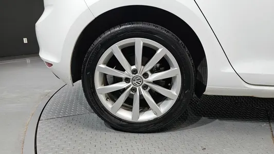 Volkswagen 7 2.0 TDI 2014 5