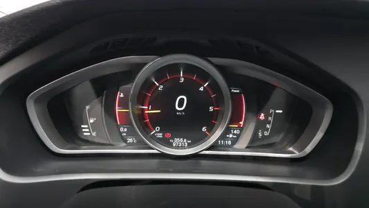 Volvo V40 D3 2015 8