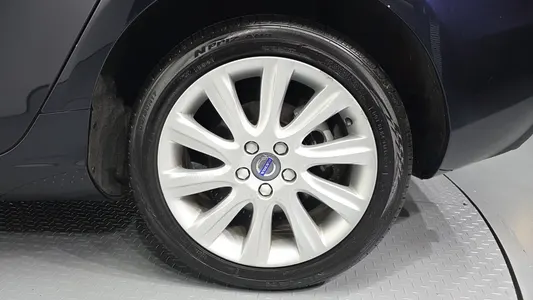 Volvo V40 D3 2015 21