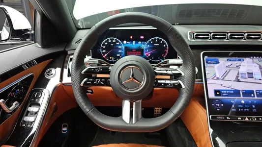 Mercedes-Benz S-Class W223 S500L 4MATIC 2024 13