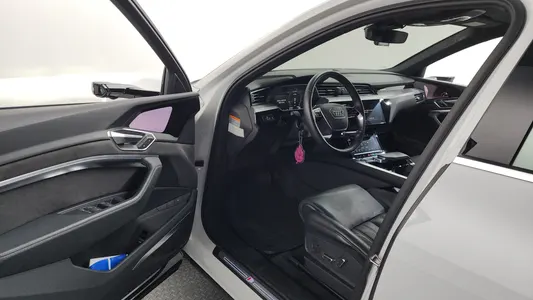 Audi e- 55 2021 9