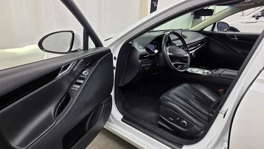 Genesis G80 (RG3) 2.5 AWD 2020 10