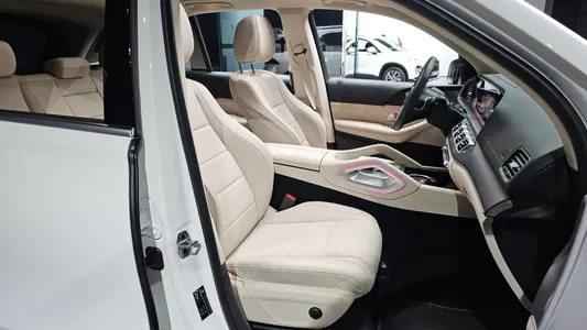 Mercedes-Benz GLE-Class W167 GLE300d 4MATIC 2024 12