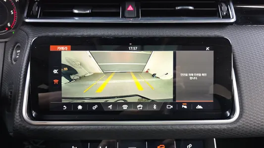 Land Rover 레인지로버 벨라 2.0 D240 SE 2018 16