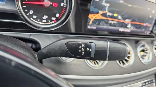 Mercedes-Benz E-Class W213 E220d 2018 9
