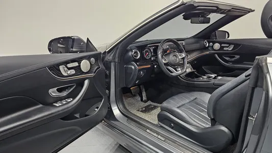 Mercedes-Benz E-Class W213 E220d 2018 10