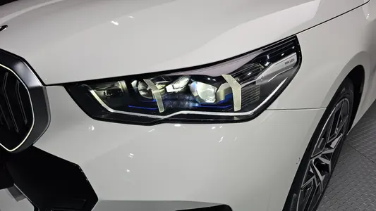 BMW 5 Series (G60) 520i M 2025 22