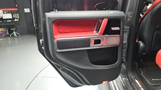 Mercedes-Benz G-Class W463b AMG G63 2023 25