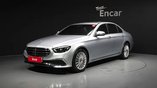 Mercedes-Benz E-Class W213 E250 2022