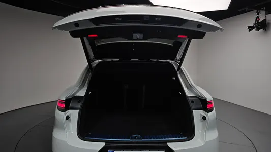 Porsche (PO536) 3.0 2022 32