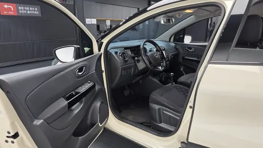 Renault Korea QM3 RE 2014 10