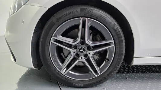 Mercedes-Benz E-Class W213 E250 AMG Line 2023 5