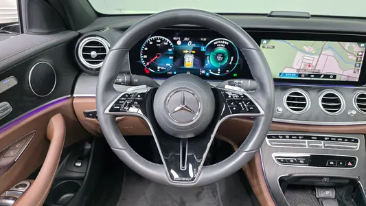 Mercedes-Benz E-Class W213 E250 AMG Line 2023 13